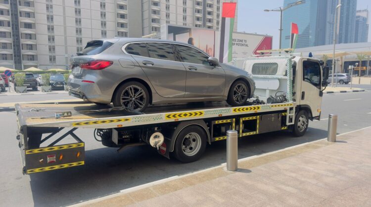 Flatbed Towing Dubai